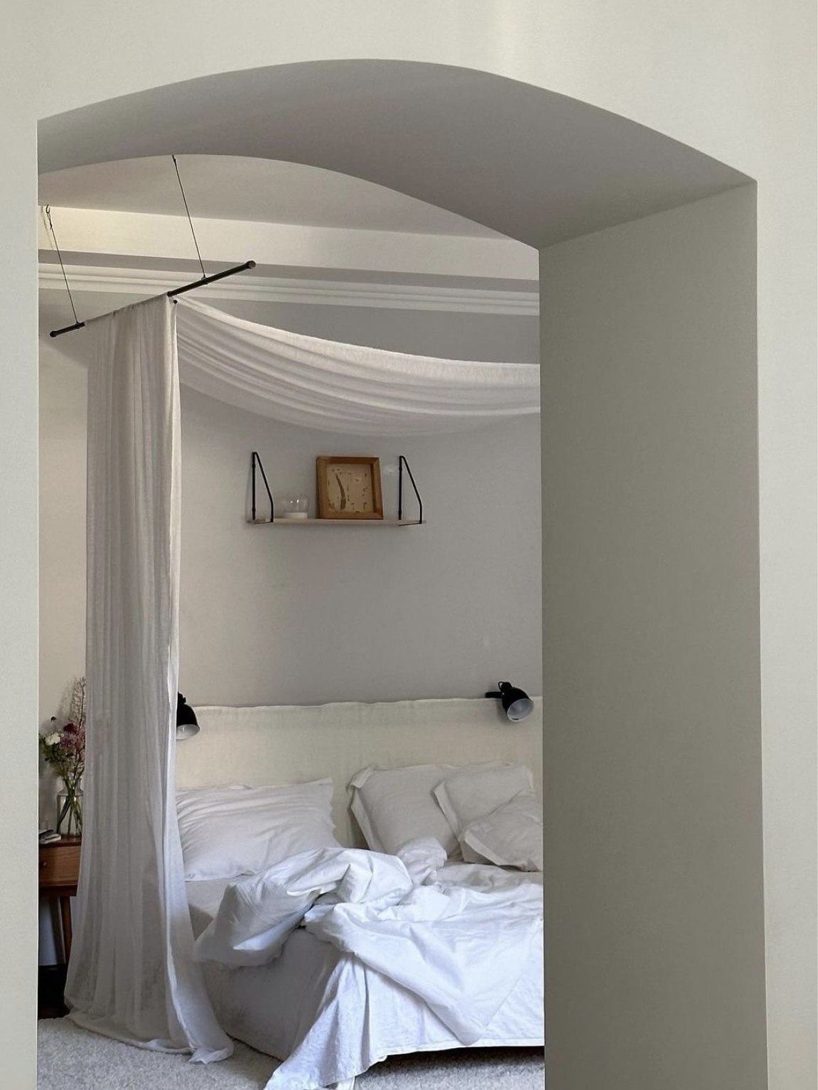 Father's house — будинок мого дитинства, який я допомогла батькам перетворити у сучасний дім для оренди.